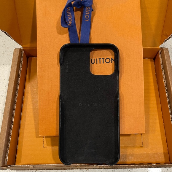 Authentic Louis Vuitton Bumper Pallas iPhone 12 & 13 Pro Max Wallet Case - Picture 7 of 10
